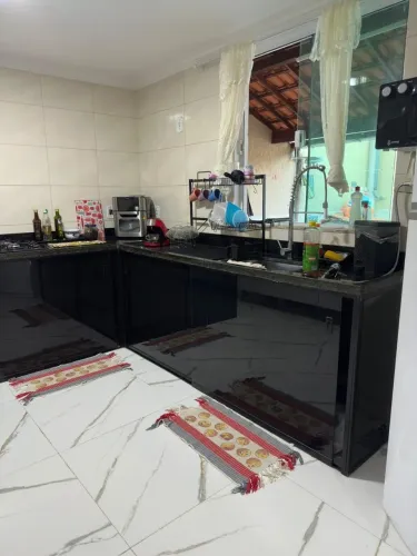 VENDO CASA CONDOMÍNIO 