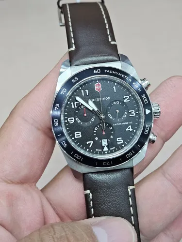 Relógio Victorinox Heritage Cronógrafo 