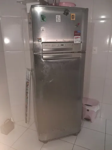 Geladeira Electrolux DF48X