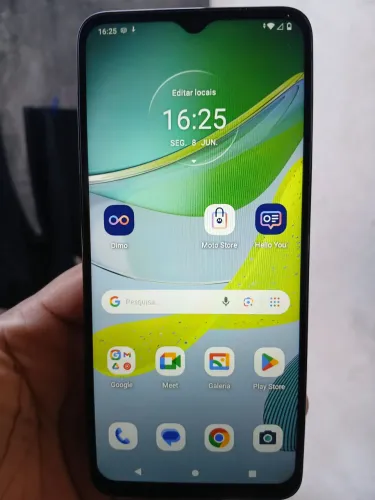 Motorola E13