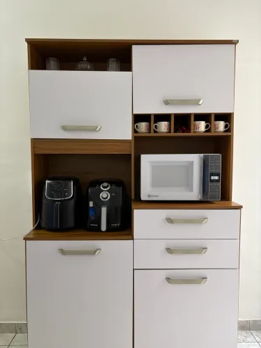ARMÁRIO DE COZINHA