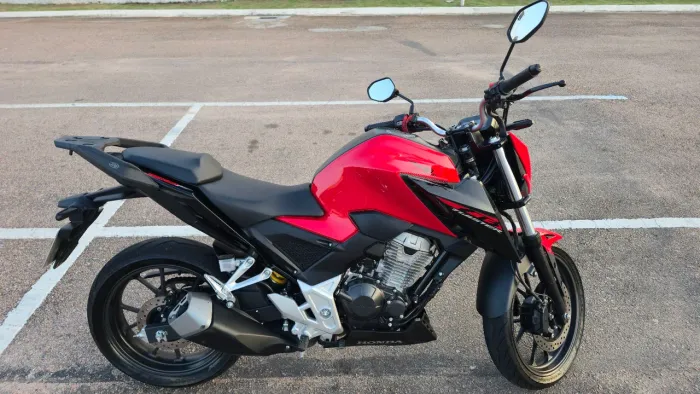 Honda CB 300F 2024 Vermelho