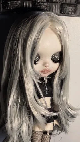 blythe doll #004