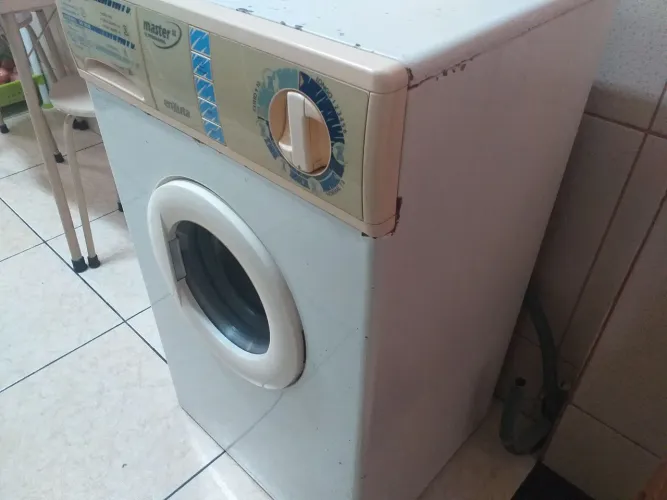 Lava roupas enxuta