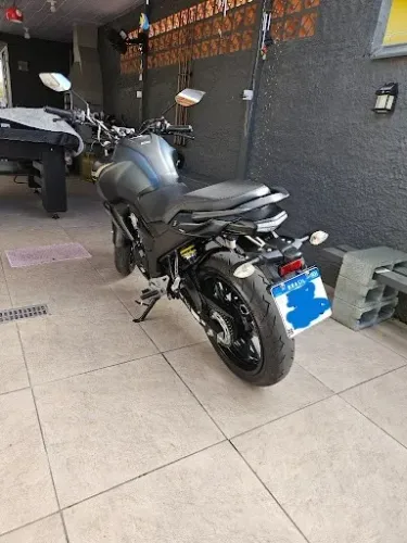 Yamaha FZ15 Verde 2025 - Apenas 1.900km (Estado de Zero)