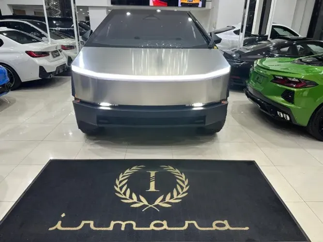 Tesla Cybertruck Foundation 2026