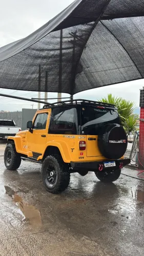 Troller T-4 4X4 3.0 TB Int. Cap. Rígida Diesel 2010