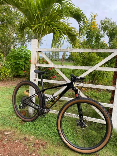 Quadro cannondale fsi hi-mond. O mais leve da categoria. Pra trocar em quadro full T15
