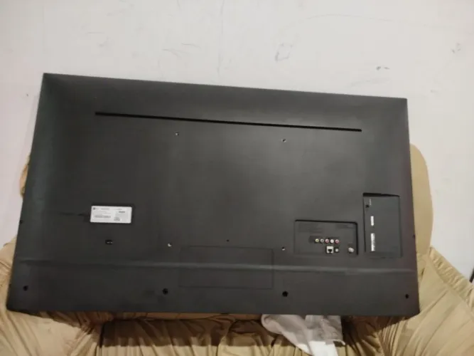 Vendo essa TV LG de 49 Polegadas,