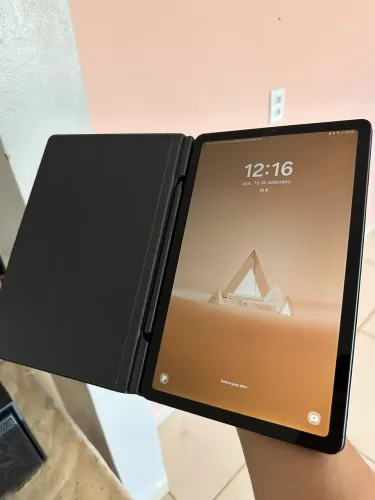 Tablet Samsung Galaxy S6 Lite (versão 4G + Wifi) impecável