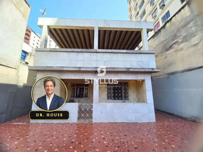 Magnífica Casa com Amplo Terreno, Piscina e Edícula no Coração do Cachambi! M98D