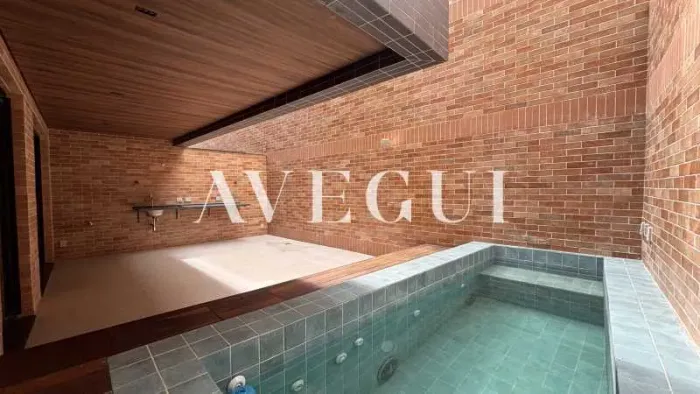 Apartamento Novo / 4 Quartos 2 Suítes / Piscina Privativa / 2 Vagas Soltas / Jardim Botâni