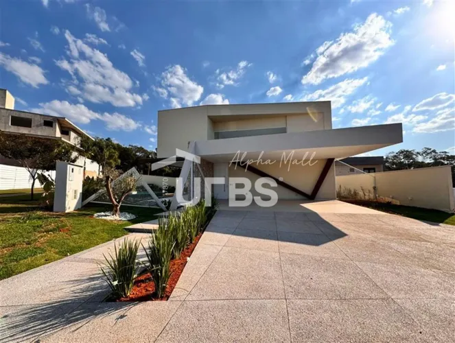 0 - Casa 5 quartos, sendo 5 suítes