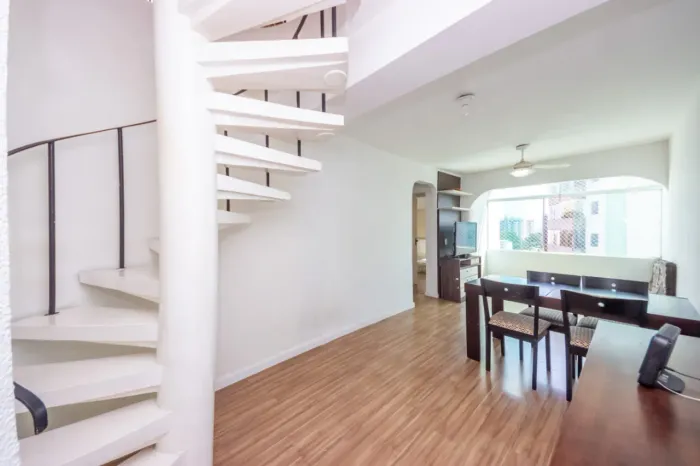 Cobertura para venda em Vila Guarani com 3 quartos, 140m²