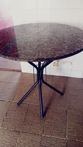 Mesa de mármore 