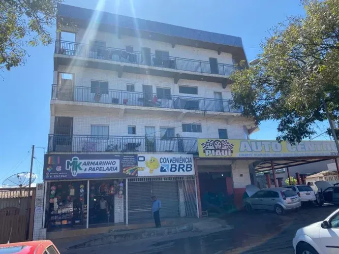 Prédio Ceilândia Av. Comercial  QNQ  