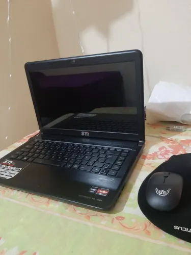 Notebook em ótimo estado