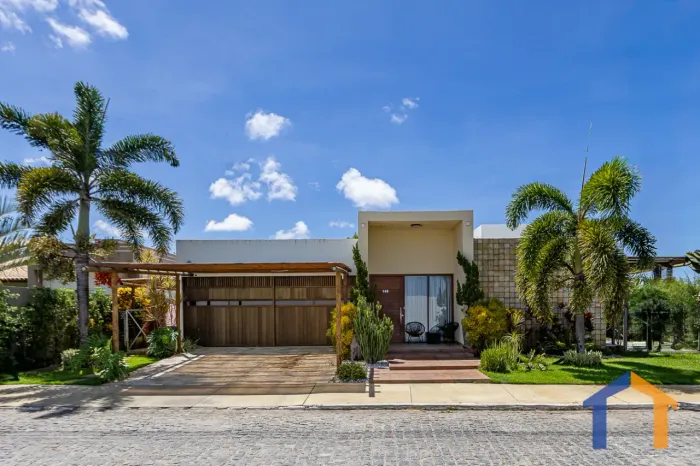 Vendo ou troco: Casa Espetacular em Condomínio na Zona de Expansão