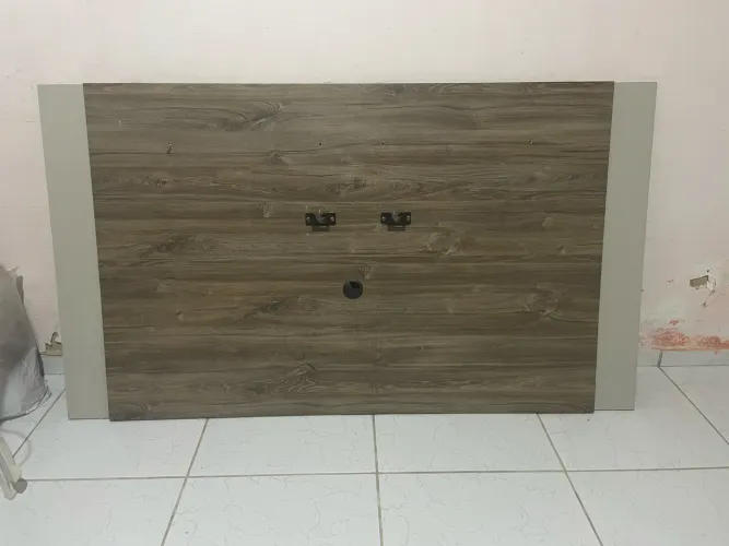 Painel para TV até 60 Polegadas - Cor Amadeirada - vai com o suporte pra Tc