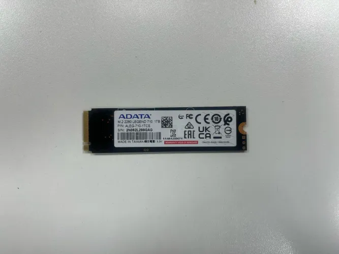 SSD M2 ADATA Legend 710 - 1 TB