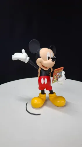Mickey Mouse Iron Studios exclusivo CCXP 2014 (com detalhe) sem revista