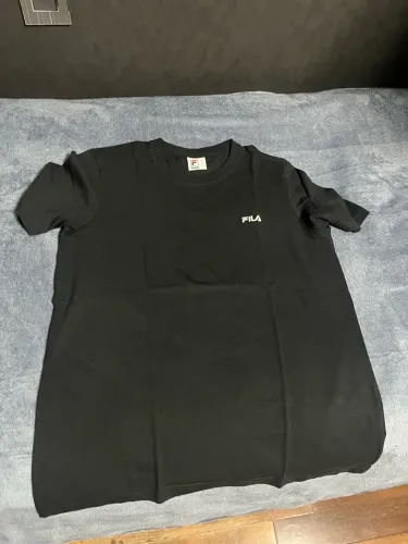 Camisa preta lisa da Fila