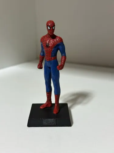 Homem-Aranha Marvel Eaglemoss edição com revista