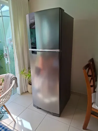 Geladeira 378L