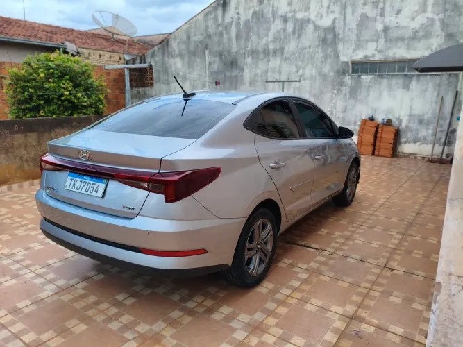 Hyundai HB20S Comfort Plus 1.0 TB Flex 12V AUT 2025