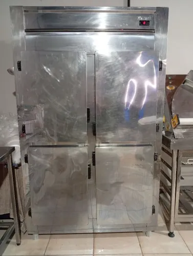Refrigerador 4 portas Inox 1044 litros Gelopar 220vl