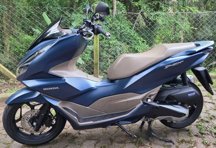 PCX 160 DLX 2024