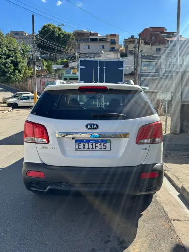 Kia Motors Sorento 3.5 V6 24V 278cv 4X4 Aut. 2012