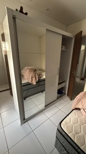 Vendo guarda-roupa 