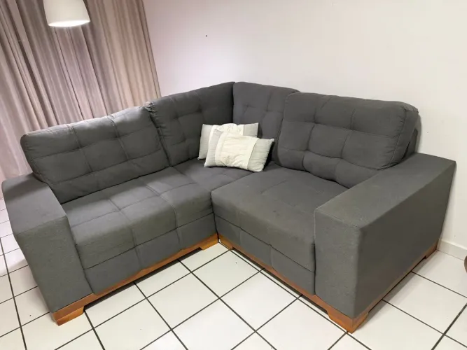 Sofá em L