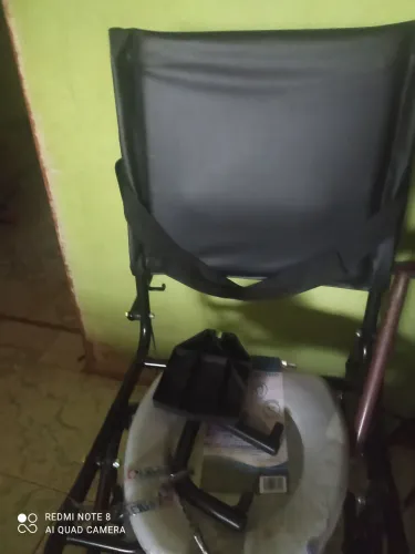 cadeira higiênica de banho reclinável para cadeirantes e idosos