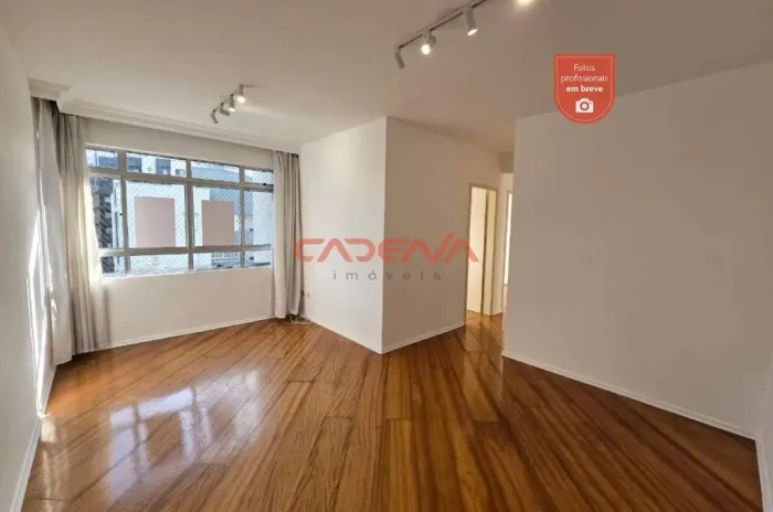 Apartamento com 3 quartos e 2 vagas para aluguel no Cabral