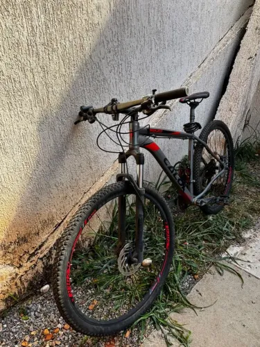 Bicicleta Caloi MOAB aro 29 Tam 21