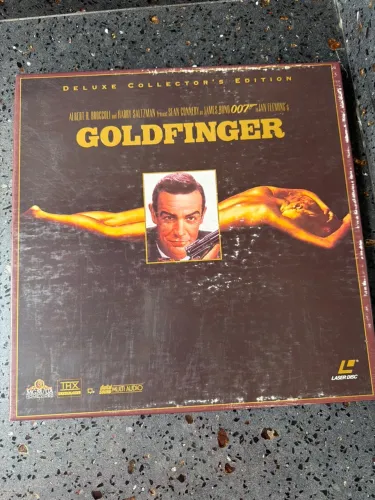 007 CONTRA GOLDFINGER - LASERDISC DELUXE COLLECTOR?S EDITION