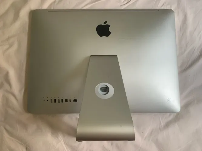 iMac 21,5 - i5 (2,5ghz) - 12 GB RAM - SSD 128 GB