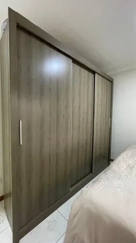 Guarda roupas