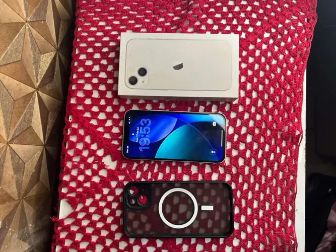 iPhone 13