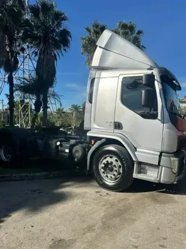 VOLVO VM 300 - ANO 2020 / MODELO 2021