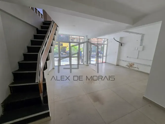 Imóvel contendo 2 lojas à venda no Centro de Vitória, ES