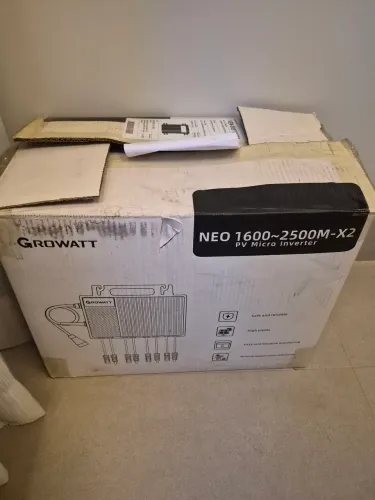 Lote de 4 Microinversores Growatt