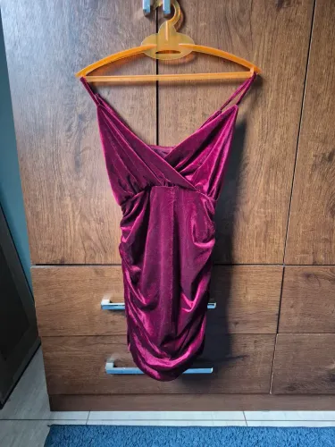 Vestido Vermelho de Veludo