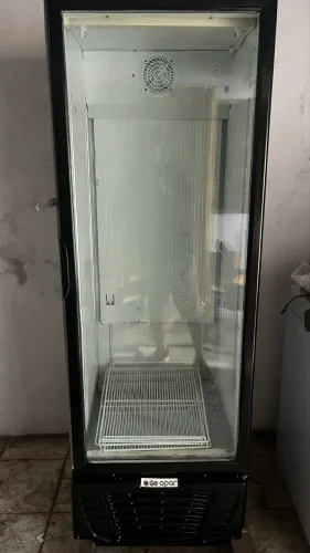 Cervejeira expositor Gelopar