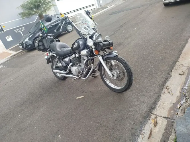 Virago 250 ano 2000