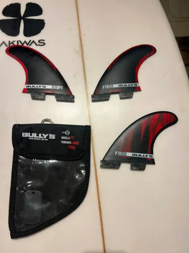 Quilhas Bully's P7 Fibra de Carbono FCS II Large - R$ 500