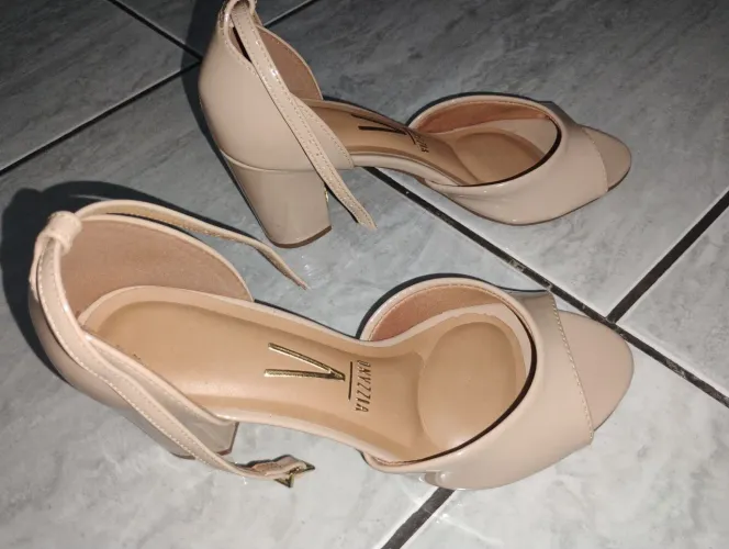 Vendo salto novo 150