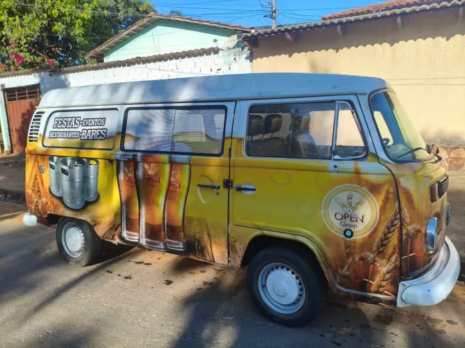 Volkswagen Kombi Standard/ Luxo/ Serie Prata 2001